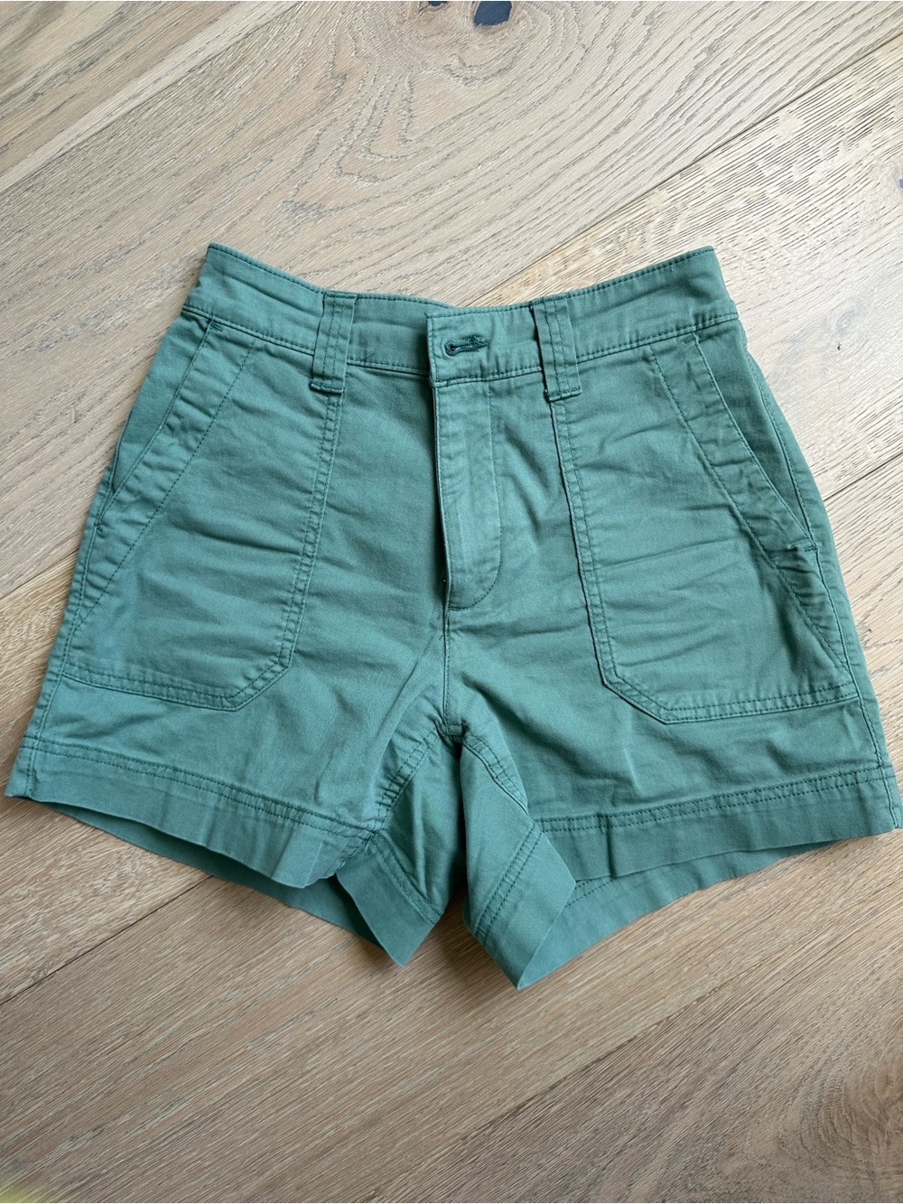Old Navy High-Waisted OG Chino Shorts Teal XS